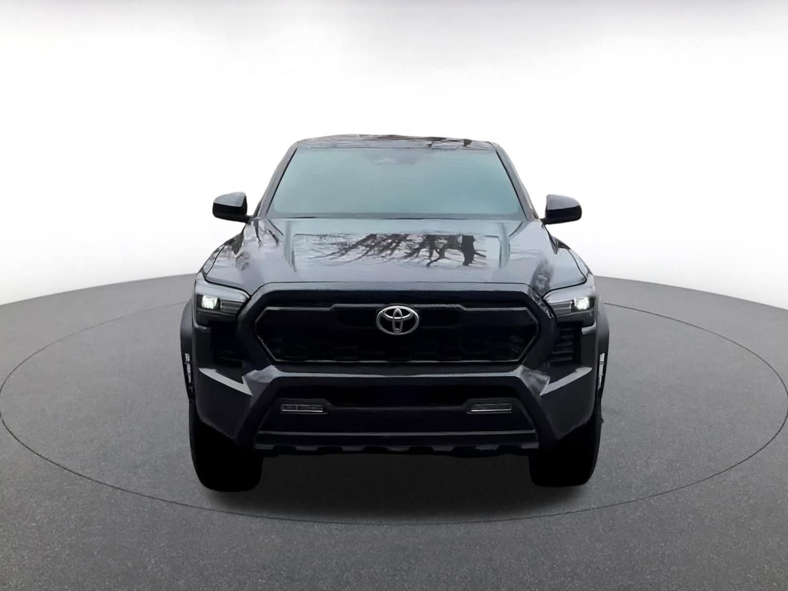 Thumbnail: 2025 Toyota Tacoma - 4