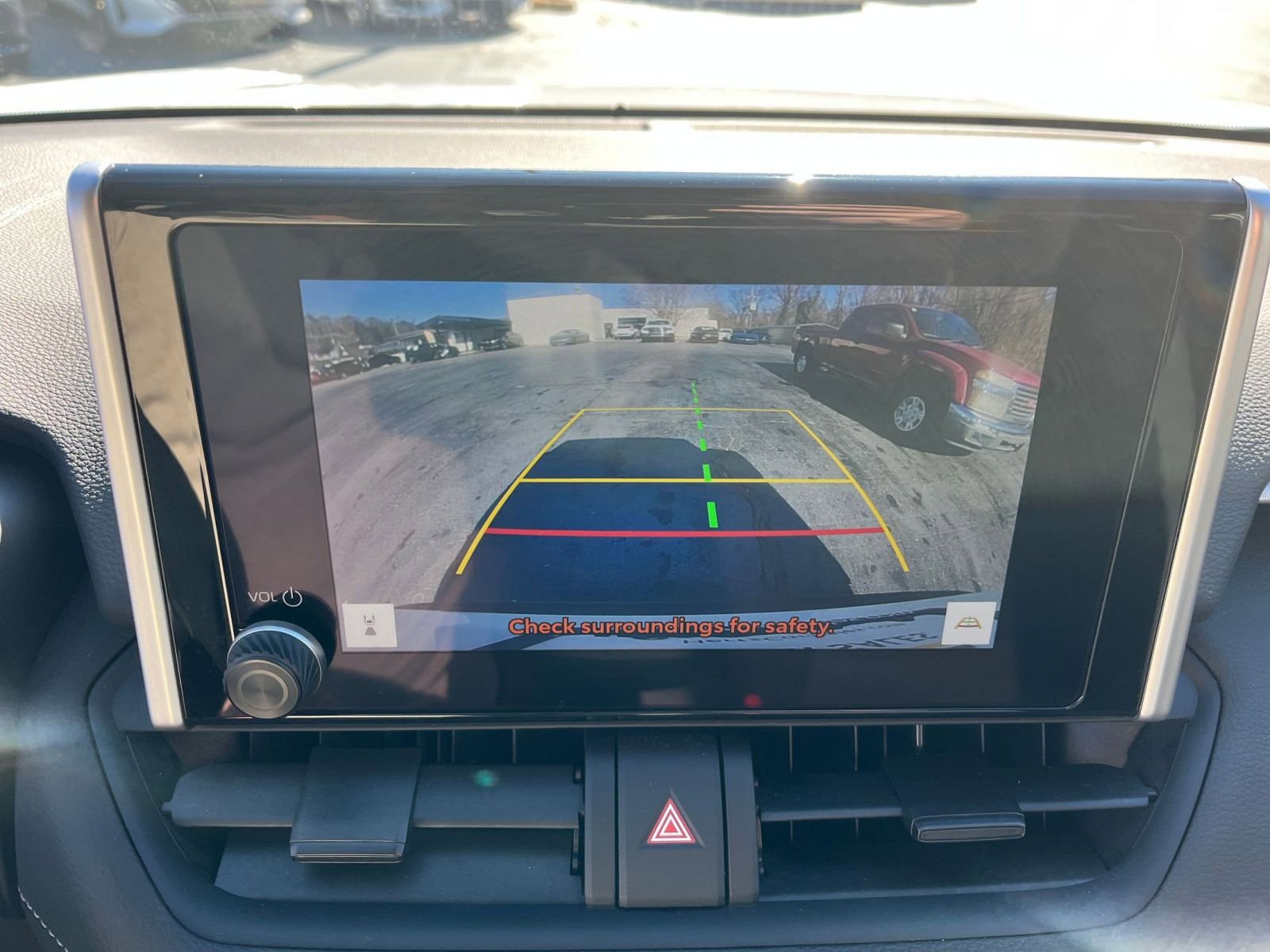 Thumbnail: 2025 Toyota RAV4 - 17