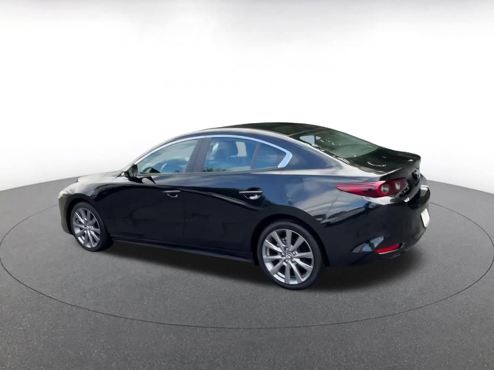 Thumbnail: 2024 Mazda Mazda3 - 10