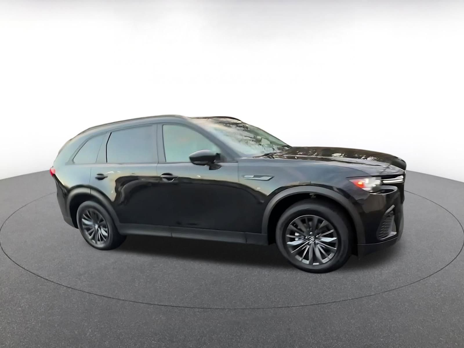 Thumbnail: 2025 Mazda CX-70 - 2