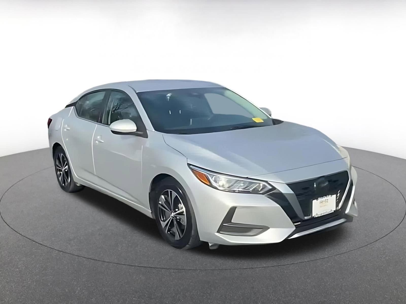 Thumbnail: 2023 Nissan Sentra - 3