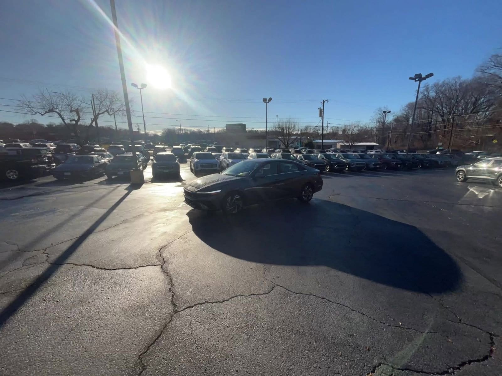 Thumbnail: 2025 Hyundai Elantra - 15