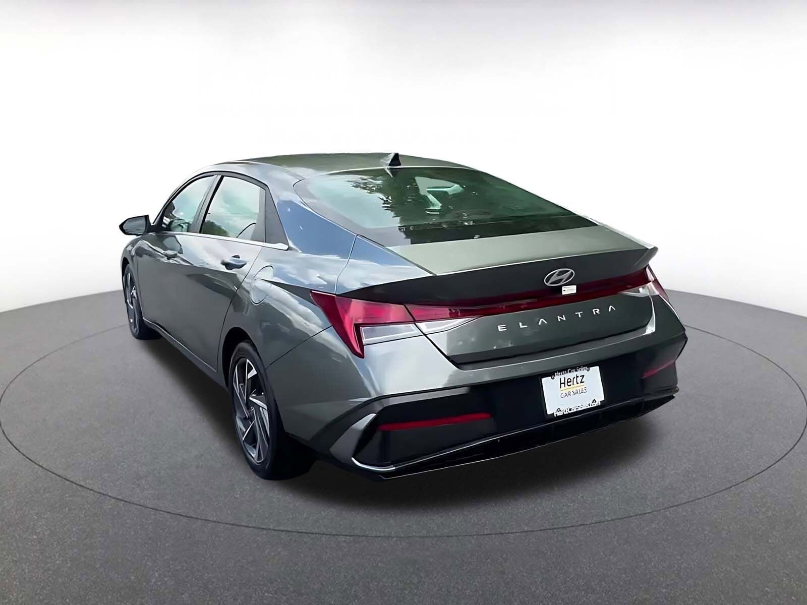 Thumbnail: 2025 Hyundai Elantra - 11