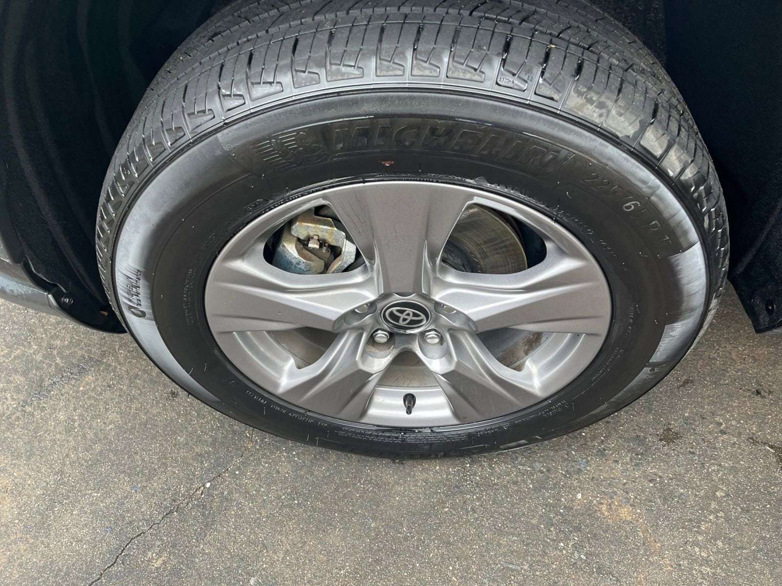 Thumbnail: 2025 Toyota RAV4 - 23