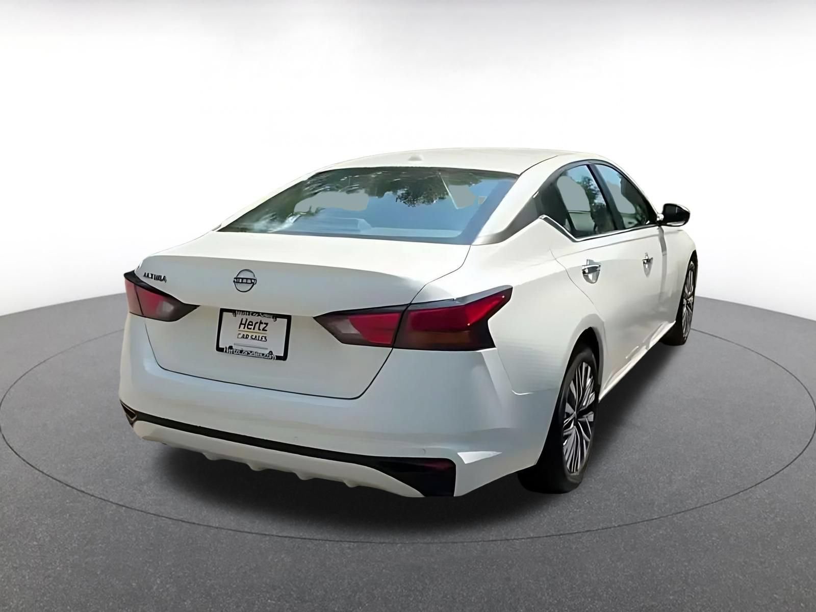 Thumbnail: 2025 Nissan Altima - 6
