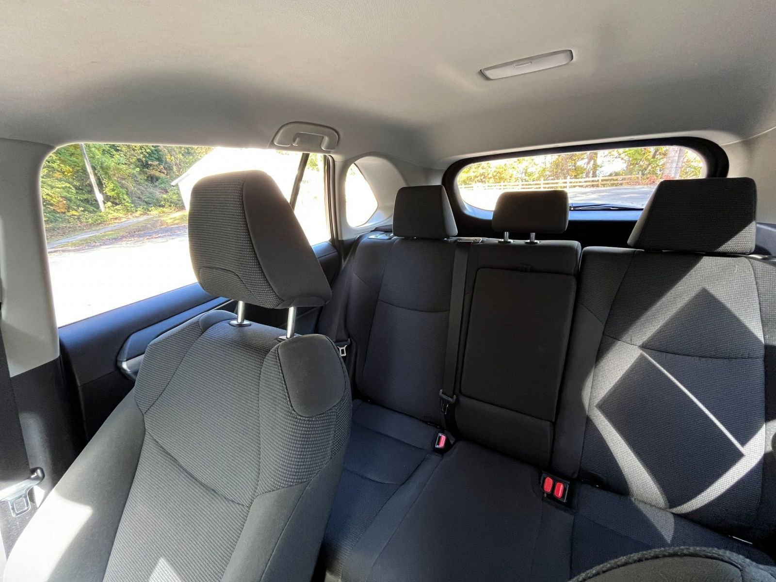 Thumbnail: 2025 Toyota RAV4 - 35