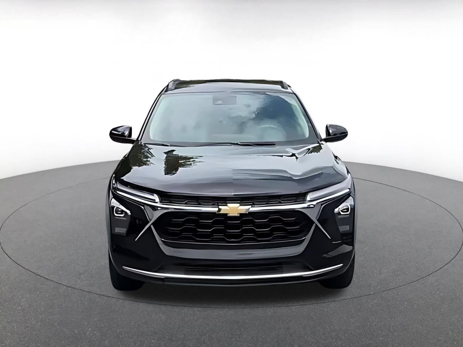 Thumbnail: 2025 Chevrolet Trax - 4