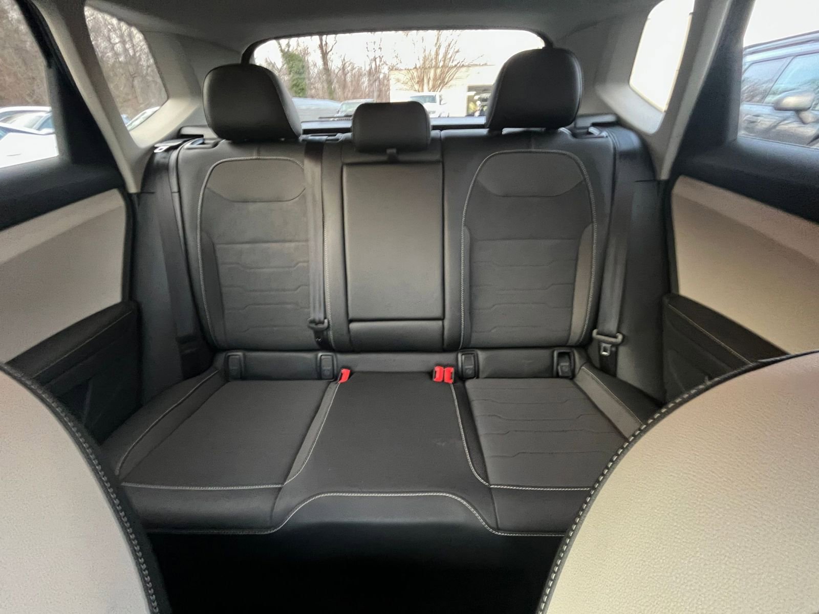 Thumbnail: 2025 Volkswagen Taos - 32