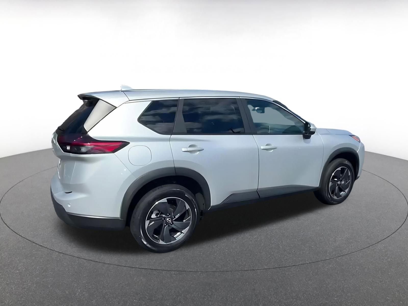 Thumbnail: 2025 Nissan Rogue - 15