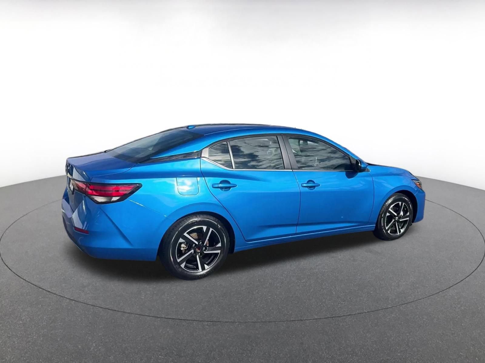 Thumbnail: 2025 Nissan Sentra - 14