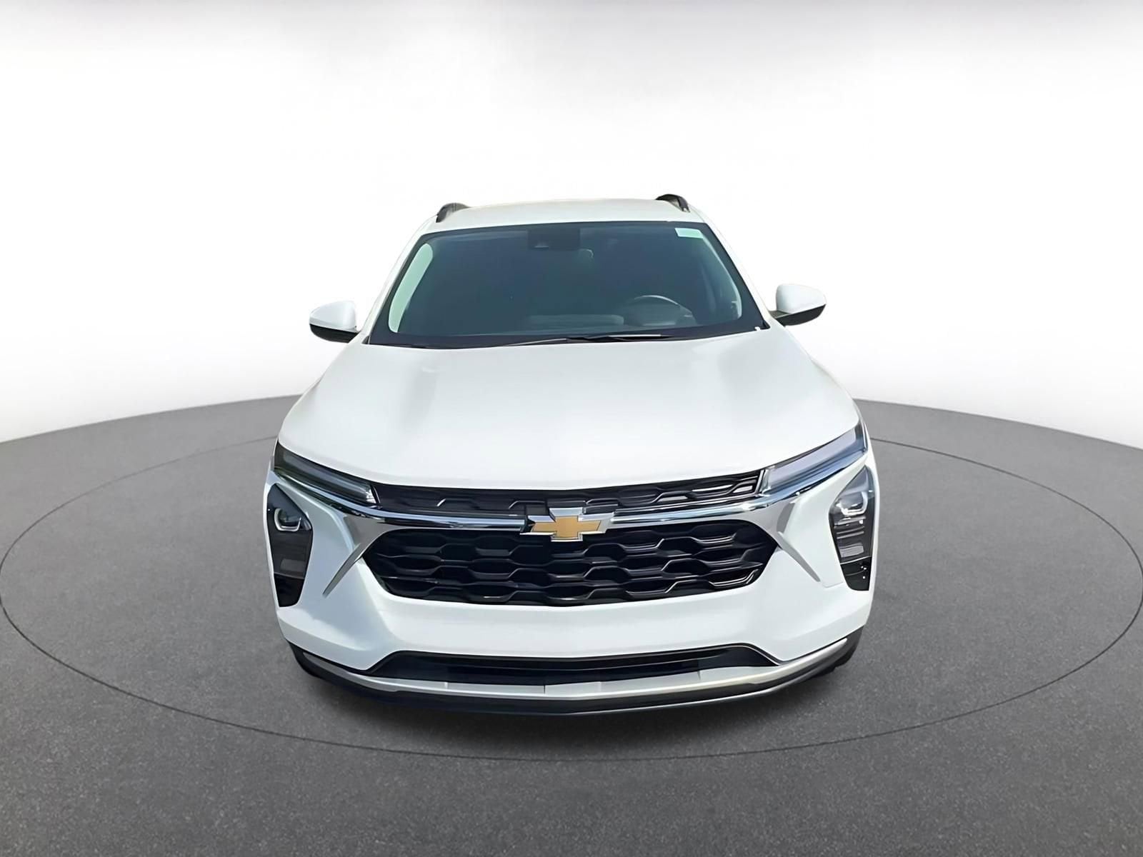 Thumbnail: 2025 Chevrolet Trax - 4