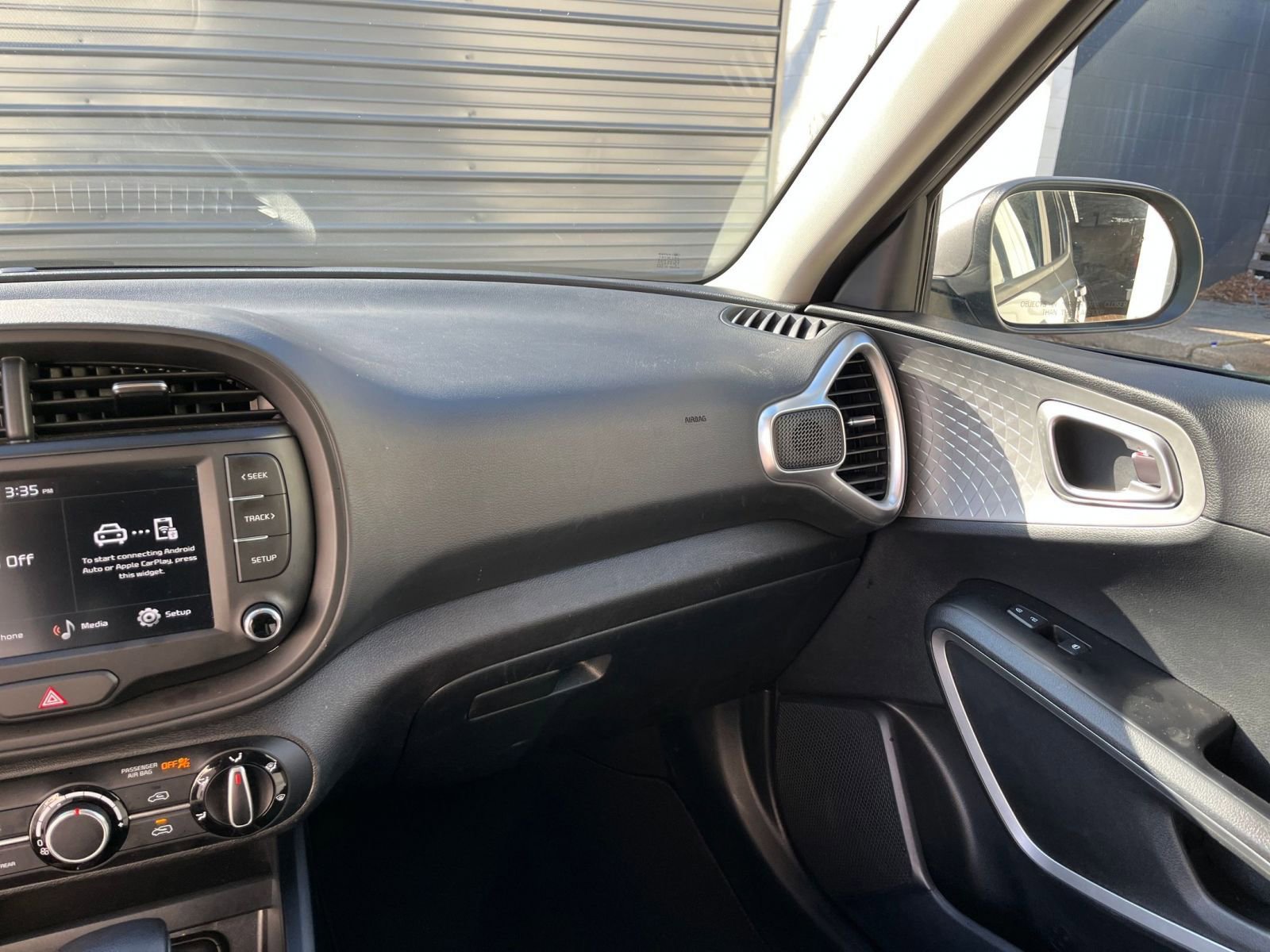 Thumbnail: 2025 Kia Soul - 30