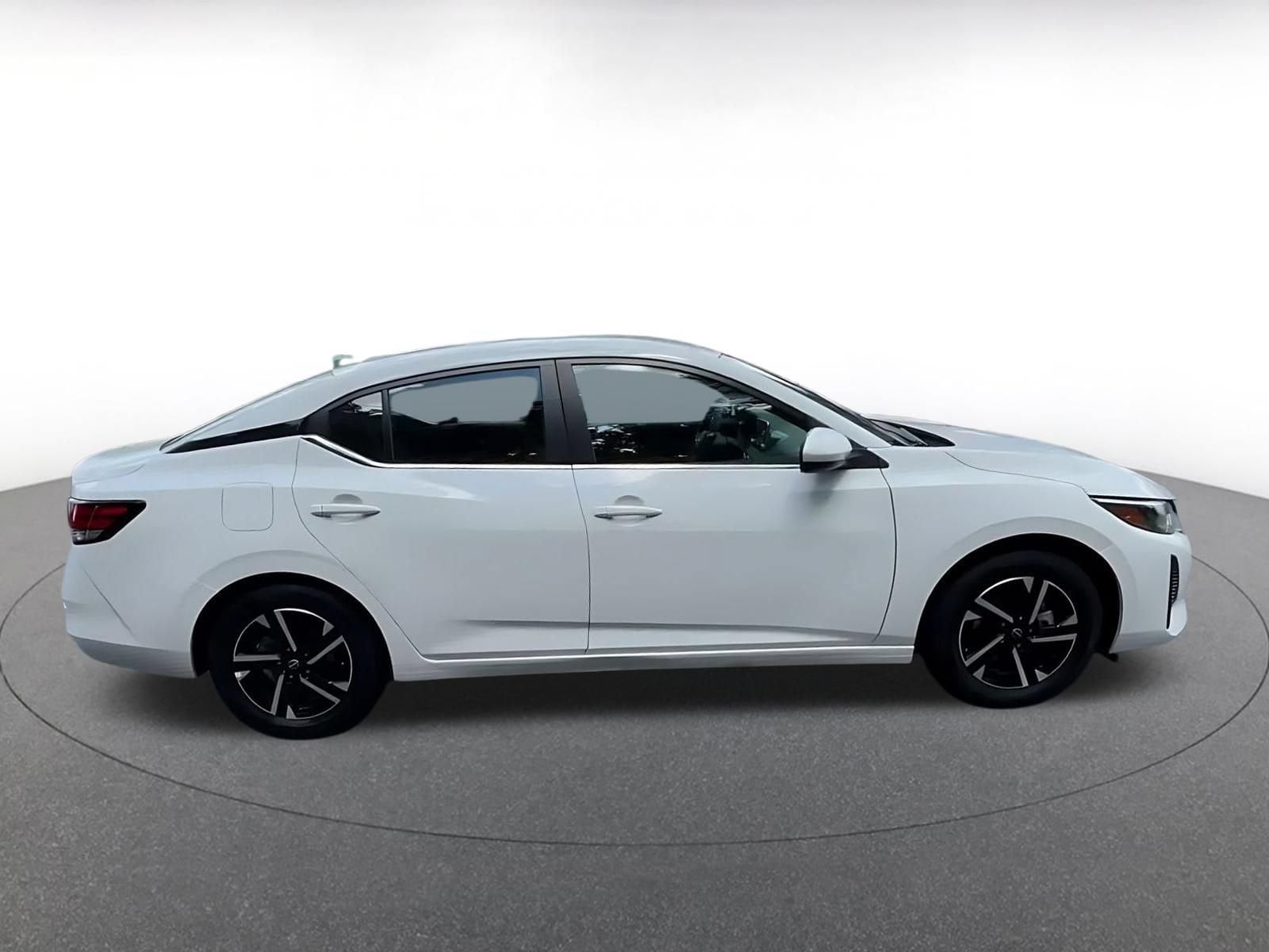 Thumbnail: 2025 Nissan Sentra - 15