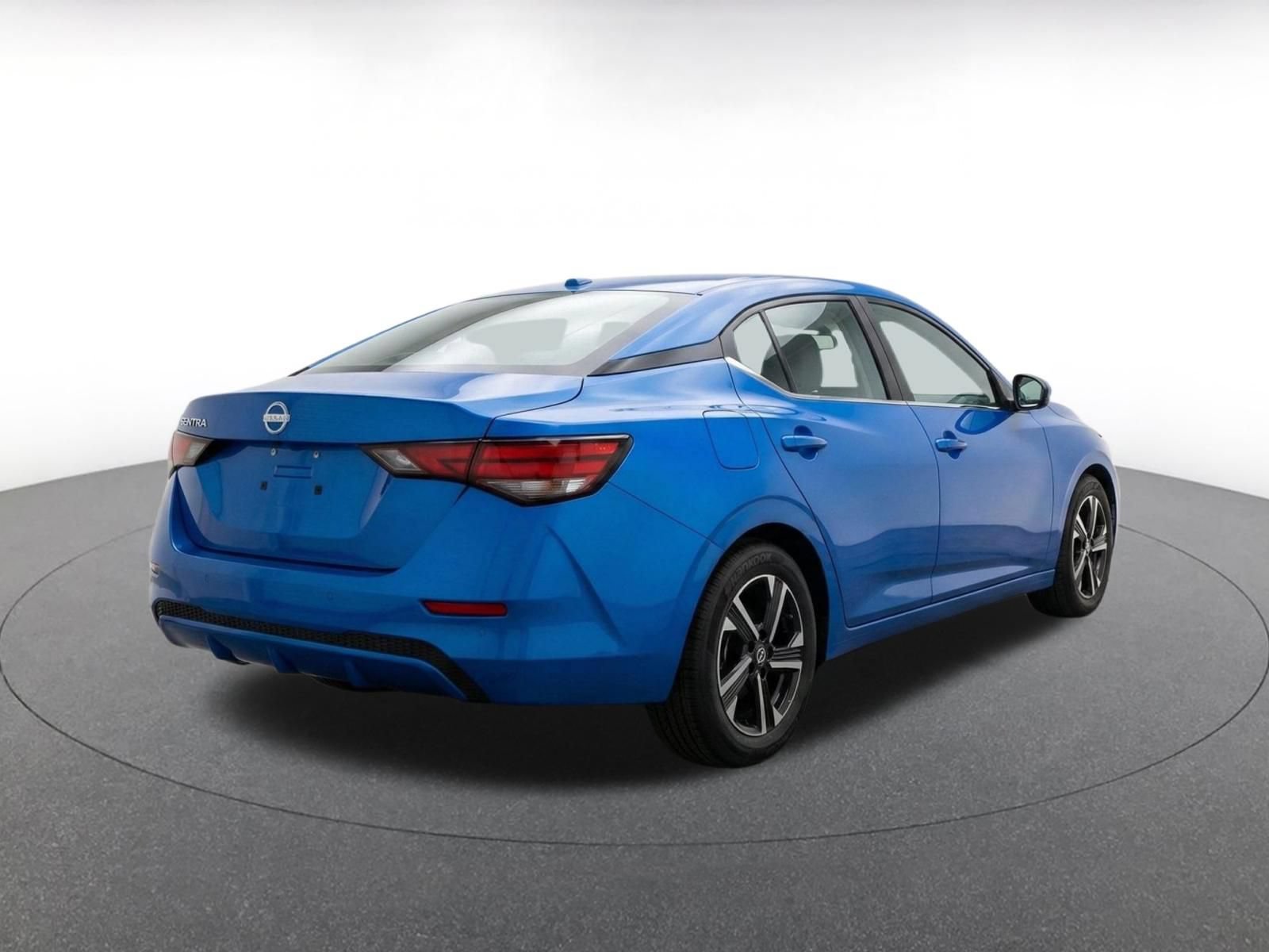 Thumbnail: 2025 Nissan Sentra - 8