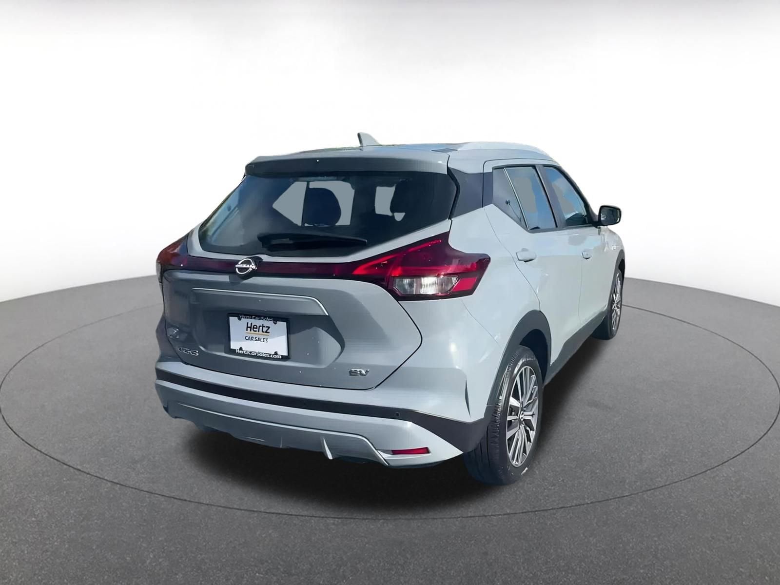2024 Nissan Kicks SV 13