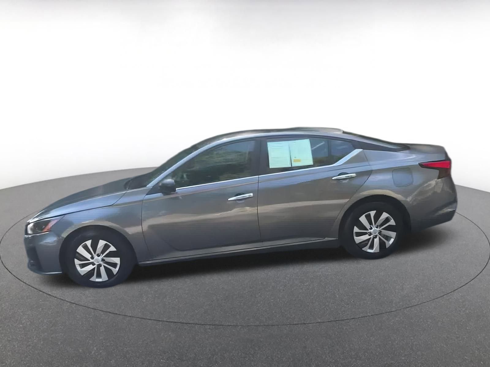 Thumbnail: 2024 Nissan Altima - 9