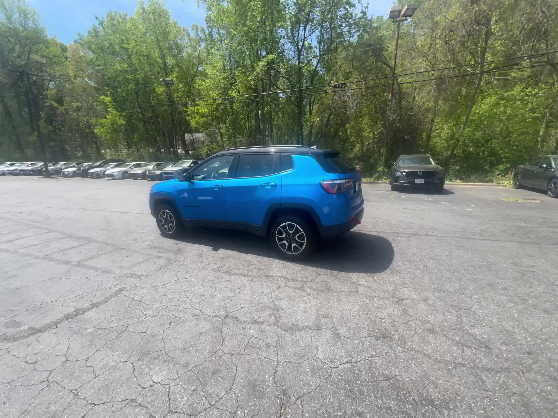 Thumbnail: 2025 Chevrolet Trax - 12