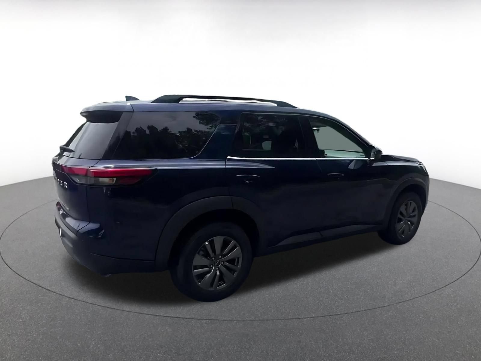 Thumbnail: 2025 Nissan Pathfinder - 14