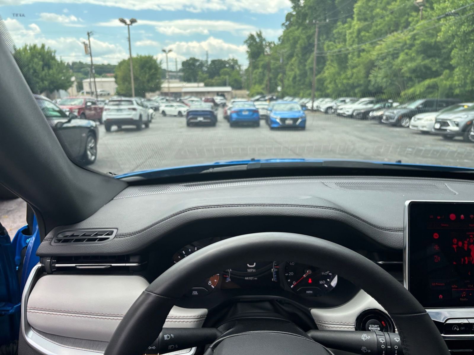 Thumbnail: 2025 Jeep Compass - 29