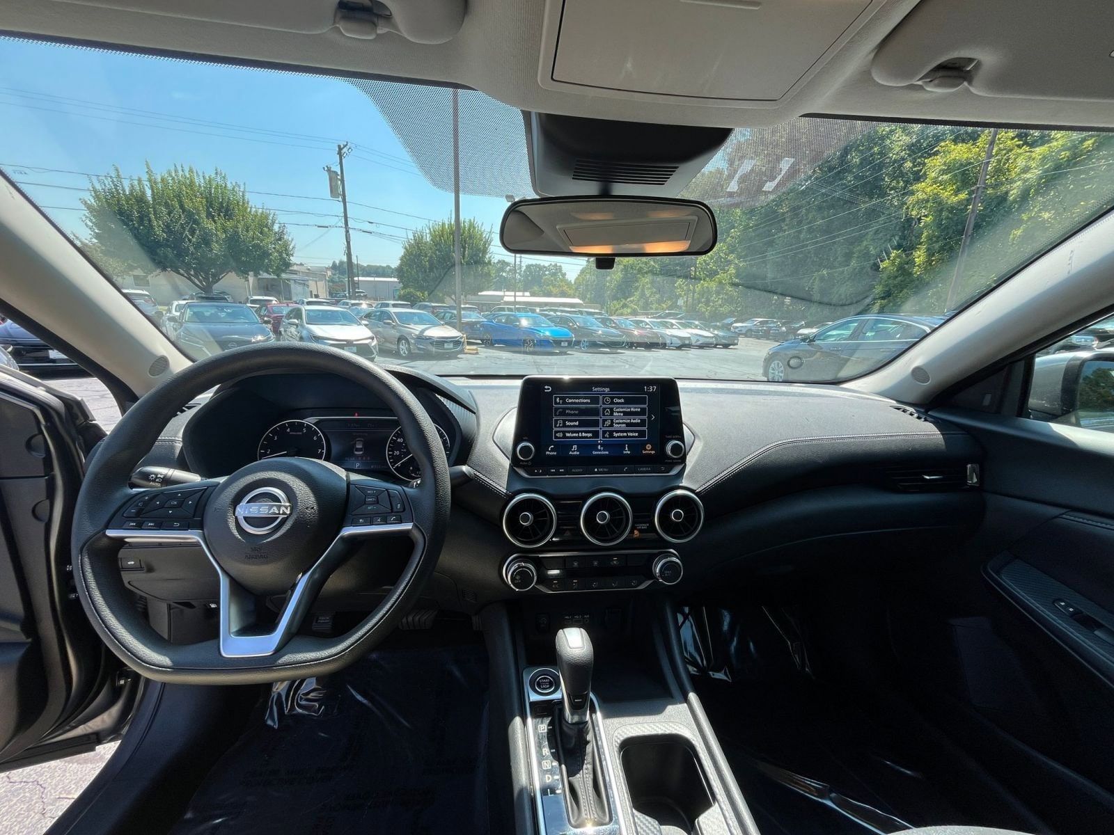 Thumbnail: 2024 Nissan Sentra - 29
