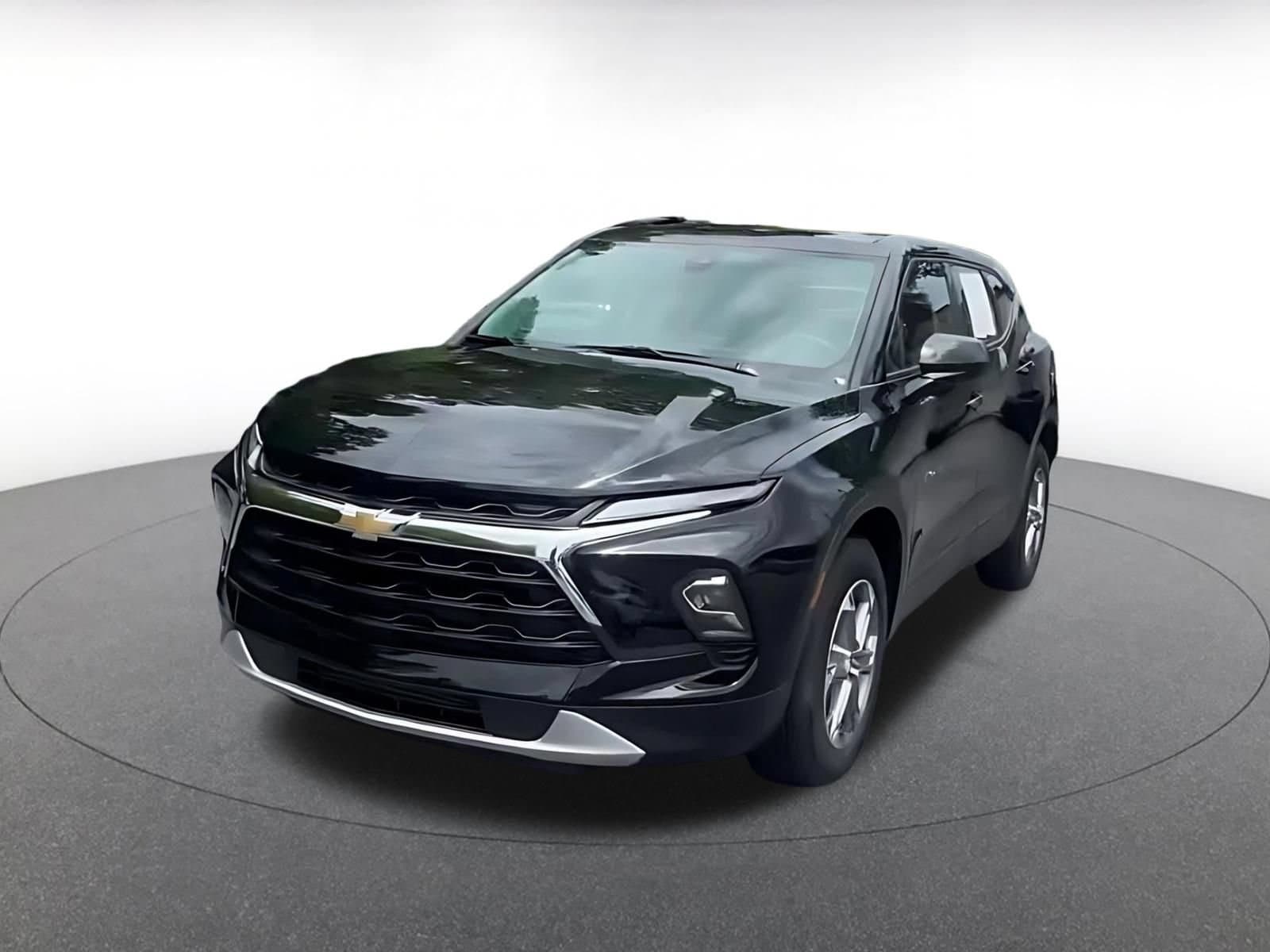 Thumbnail: 2026 Chevrolet Blazer - 5