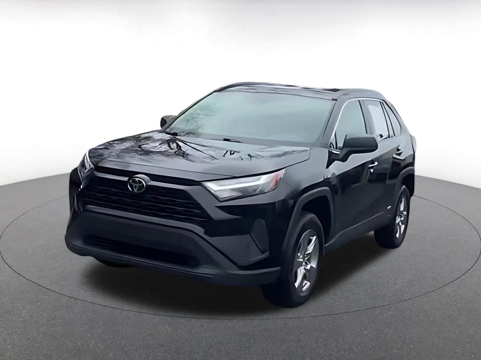 Thumbnail: 2025 Toyota RAV4 - 4