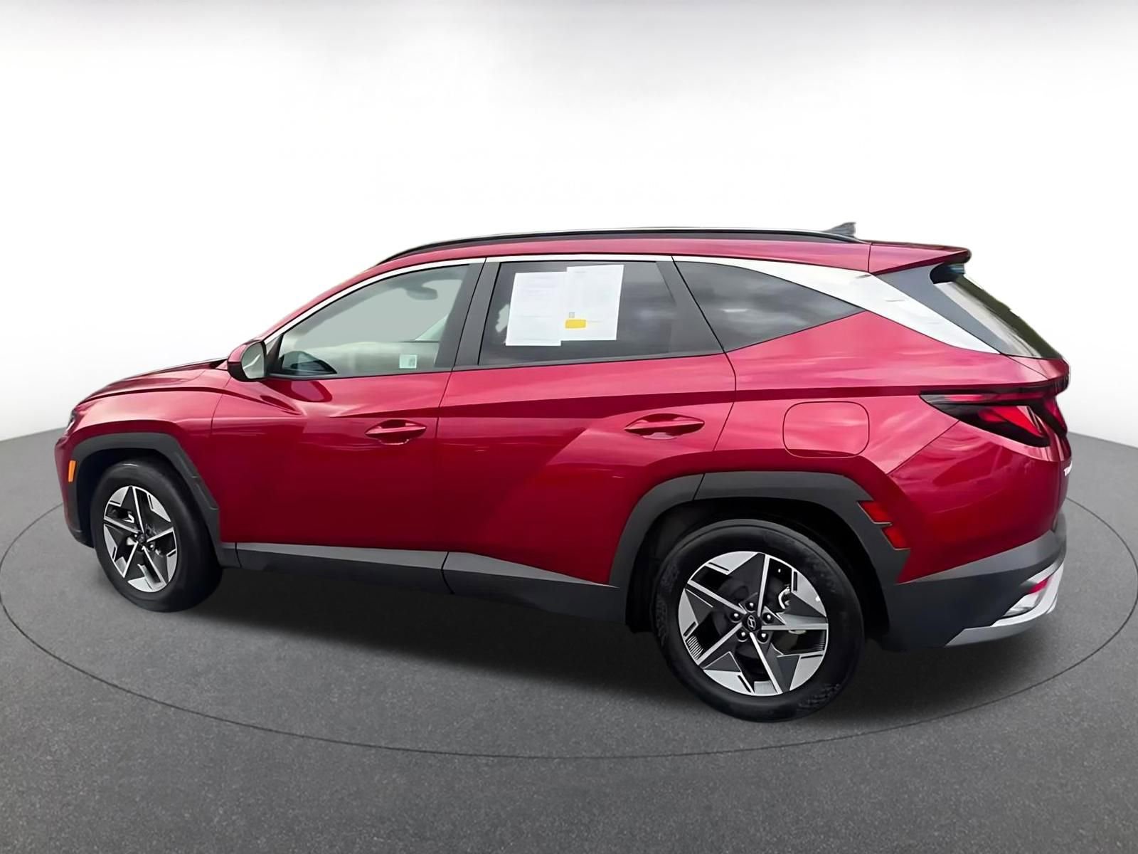 Thumbnail: 2025 Hyundai Tucson - 10