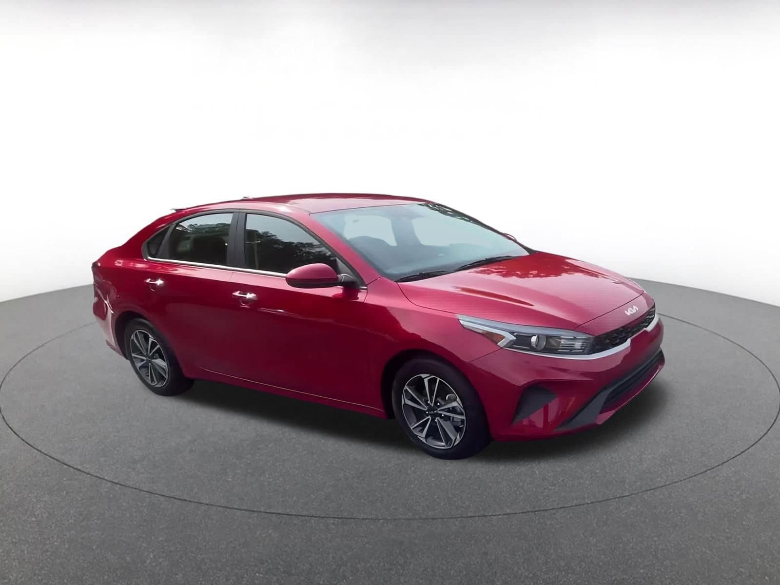 Thumbnail: 2024 Kia Forte - 2