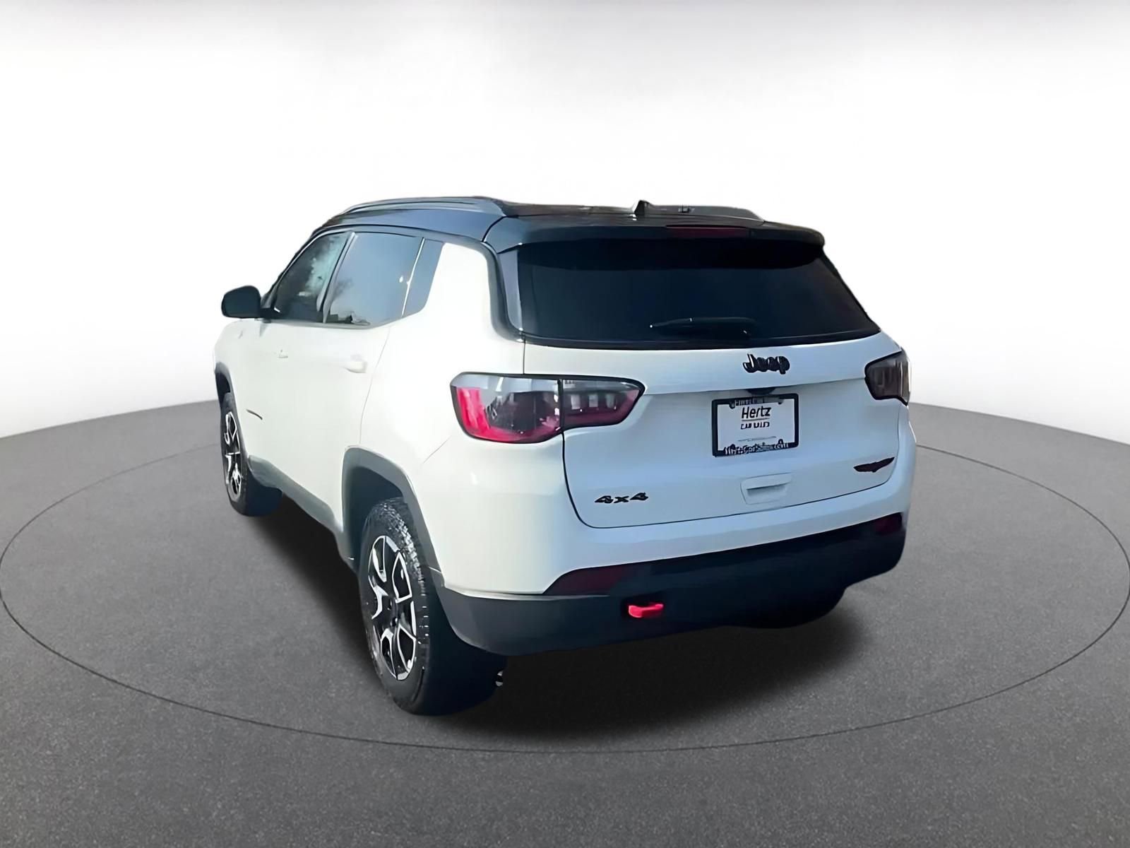 Thumbnail: 2025 Jeep Compass - 10