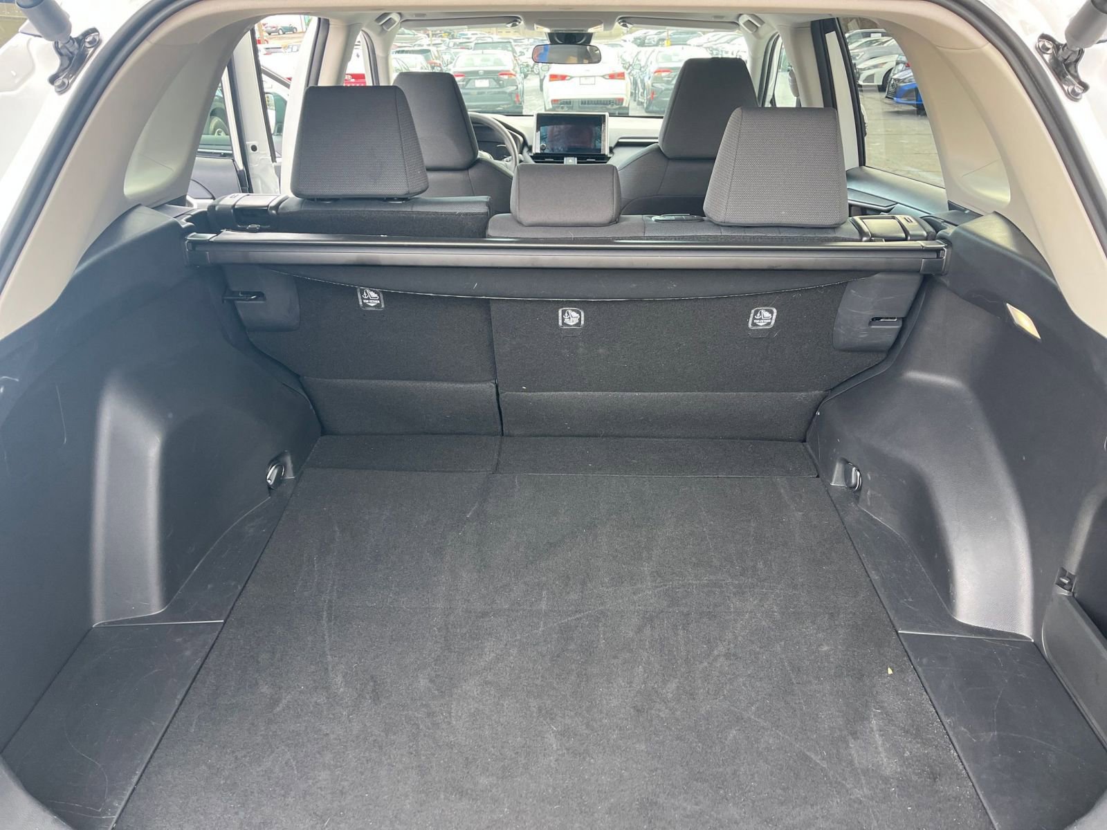 Thumbnail: 2025 Toyota RAV4 - 27