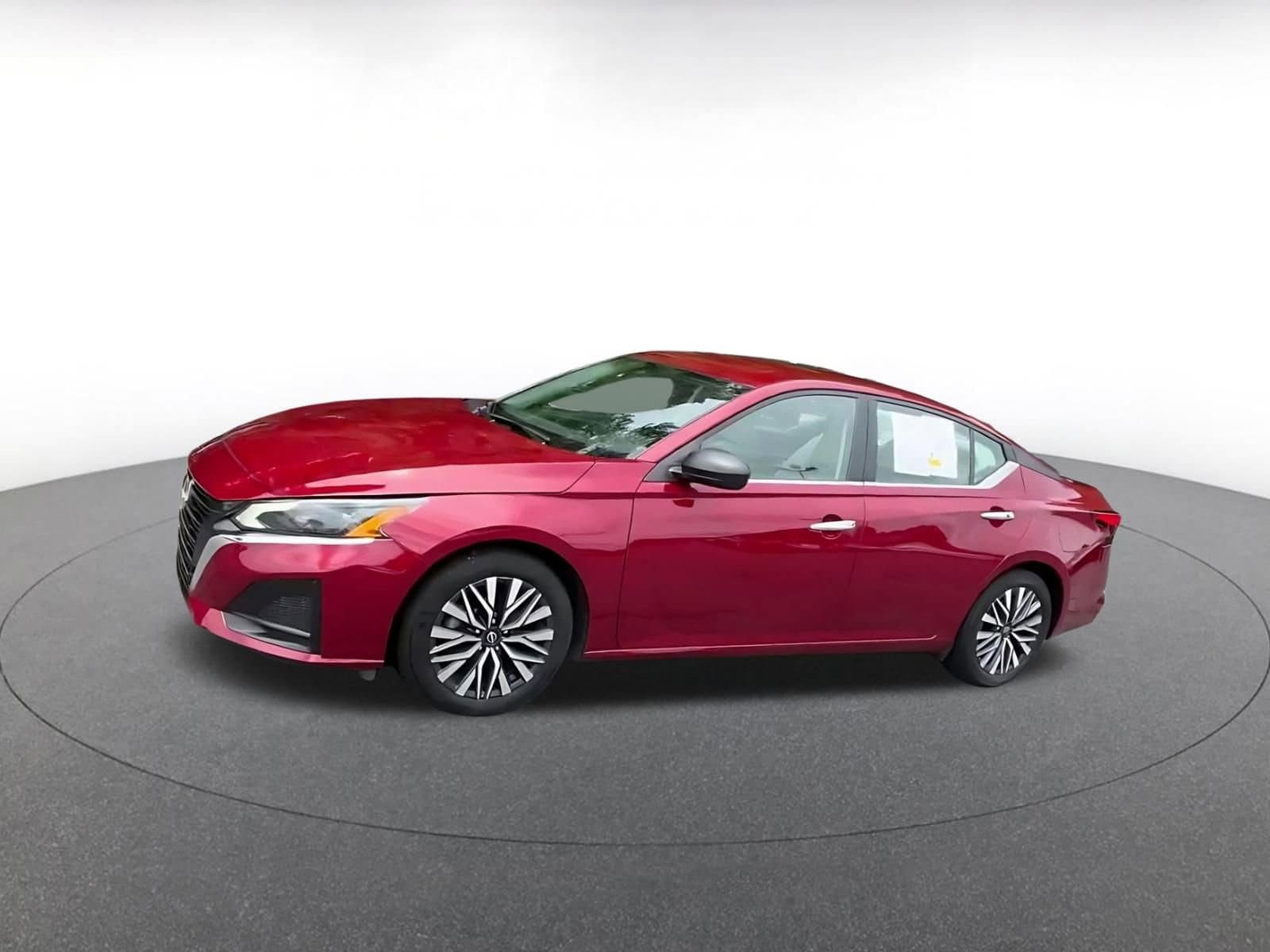 Thumbnail: 2025 Nissan Altima - 4