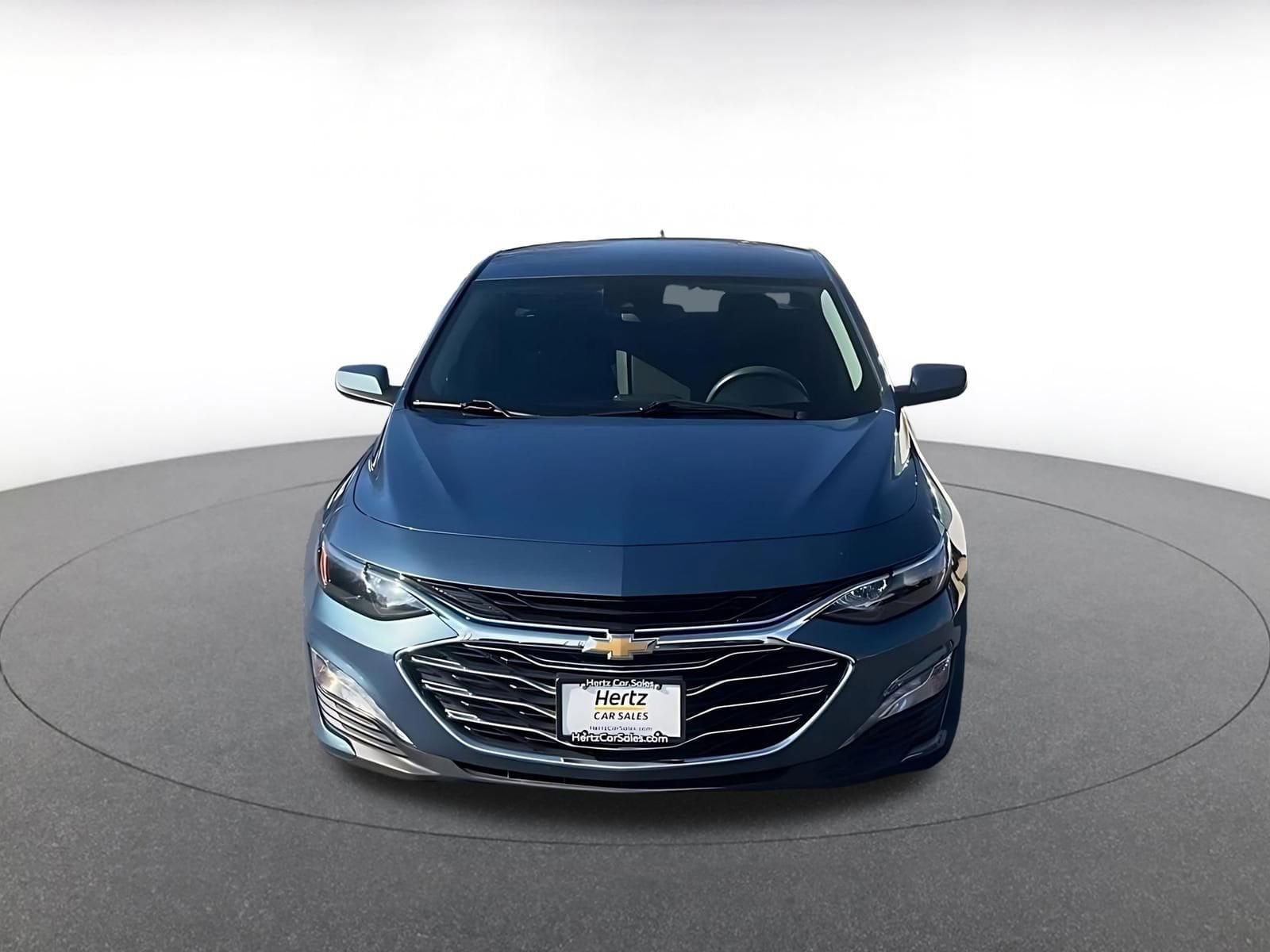 Thumbnail: 2024 Chevrolet Malibu - 3