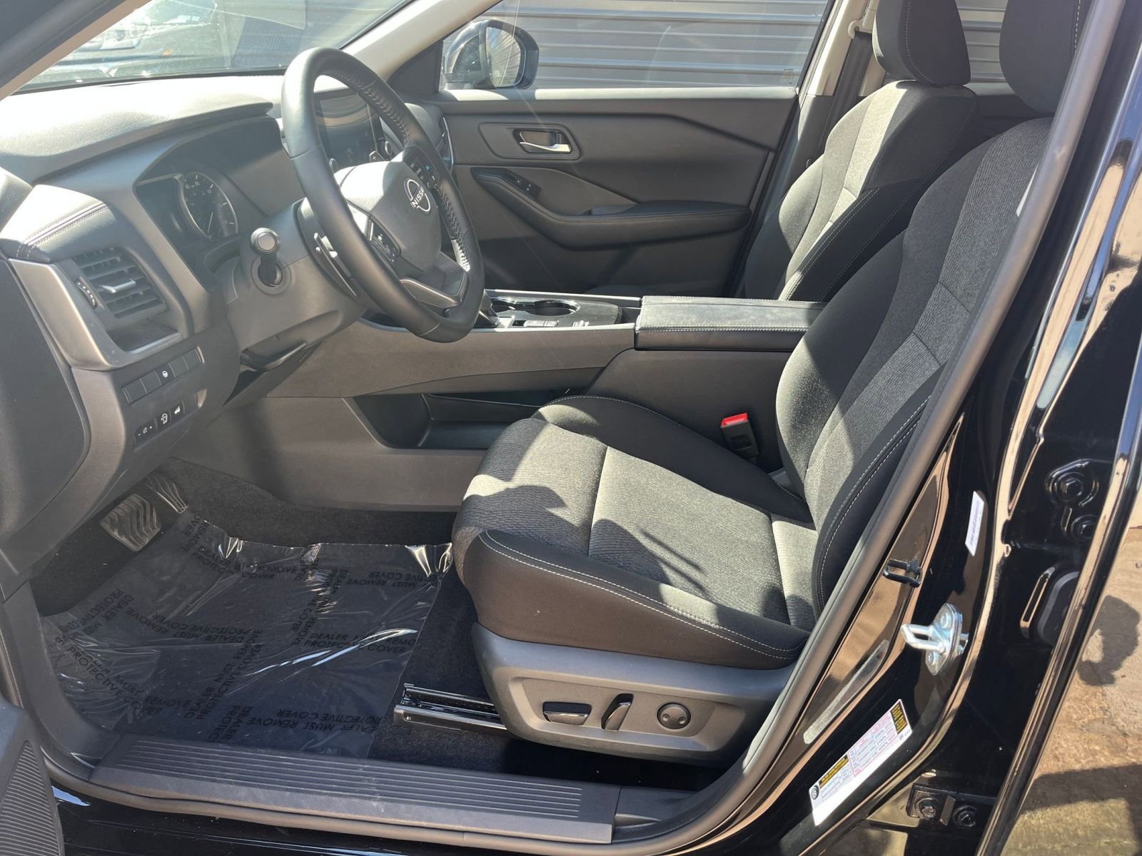 Thumbnail: 2025 Nissan Rogue - 23