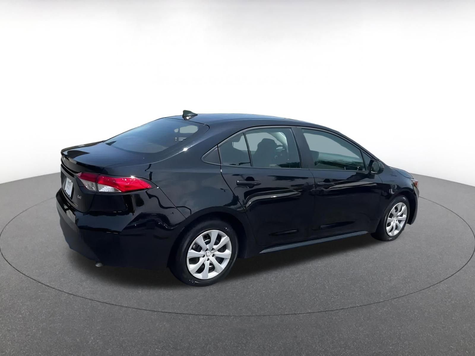 Thumbnail: 2024 Toyota Corolla - 13