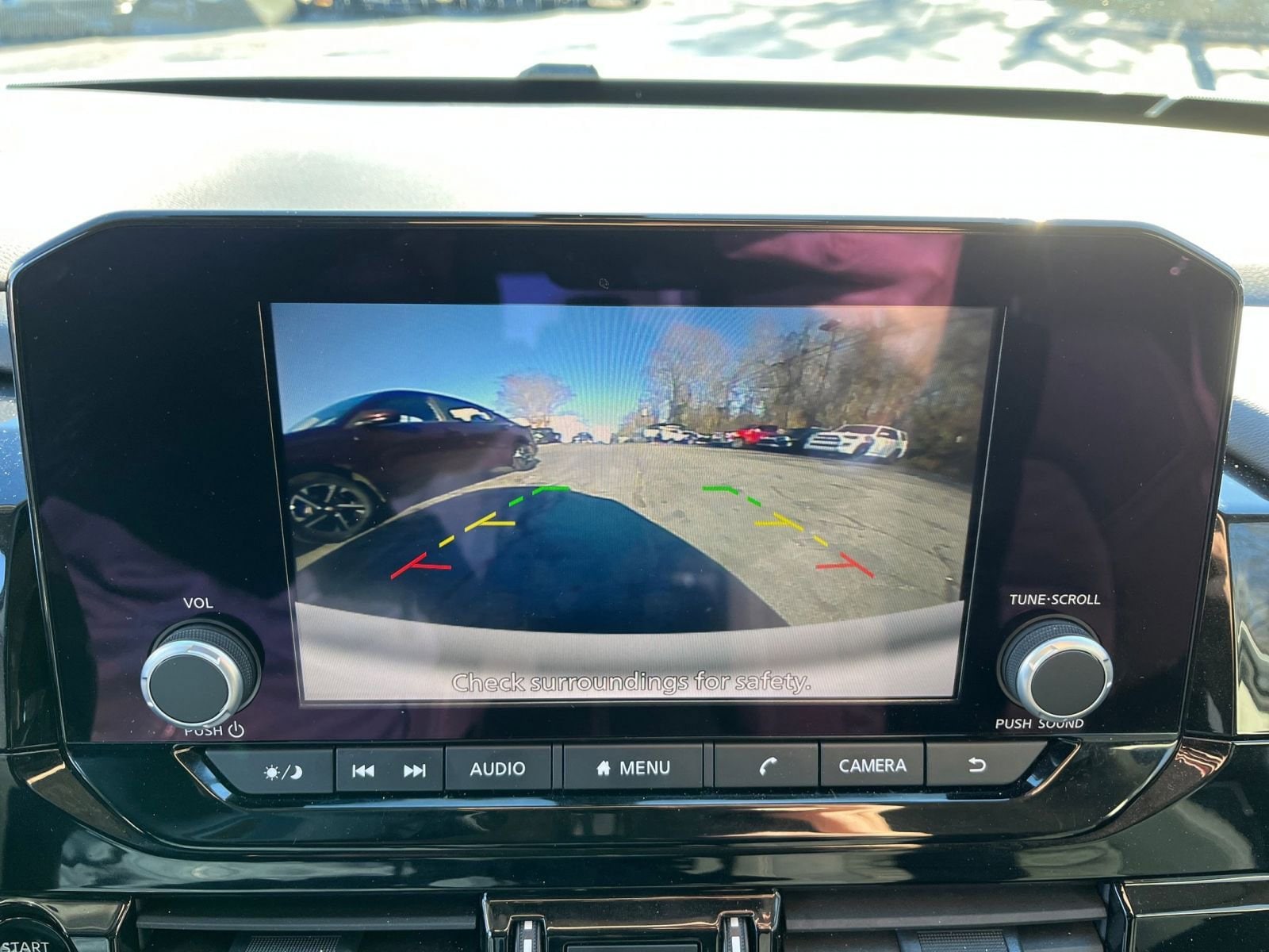 Thumbnail: 2025 Nissan Pathfinder - 17