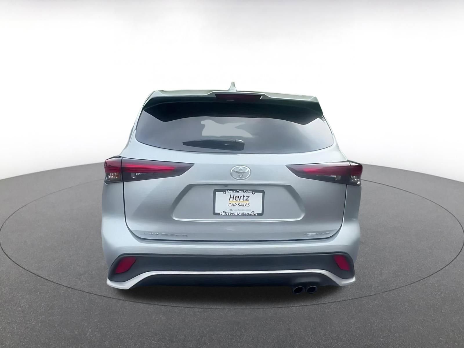 Thumbnail: 2025 Toyota Highlander - 12