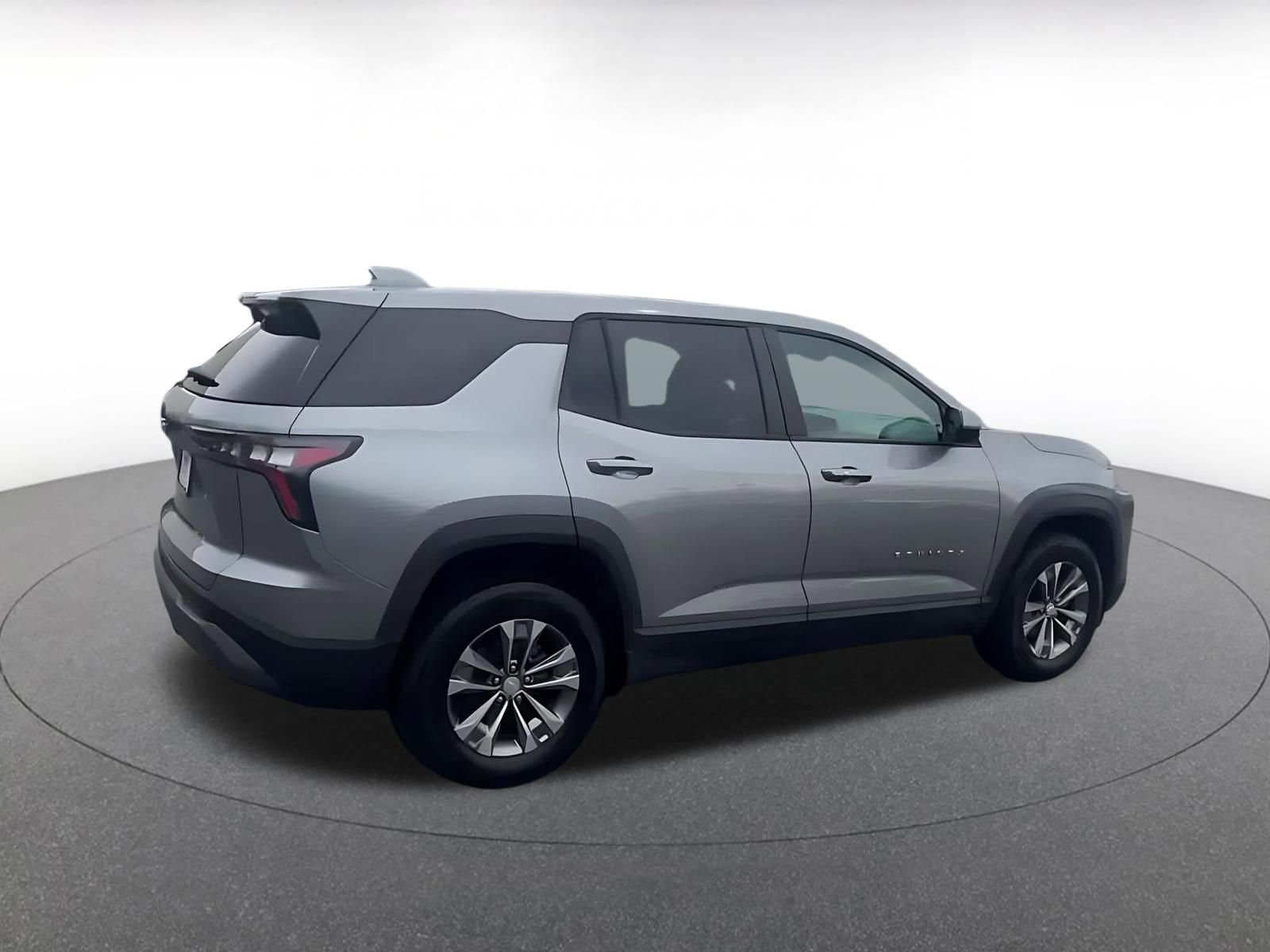 Thumbnail: 2025 Chevrolet Equinox - 15