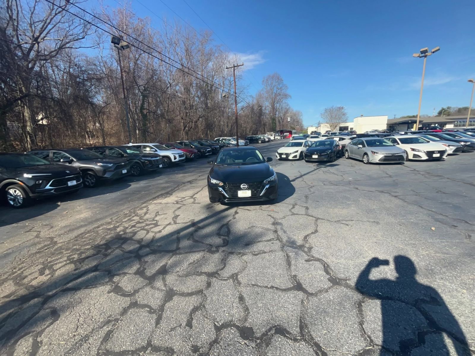 Thumbnail: 2025 Nissan Sentra - 12