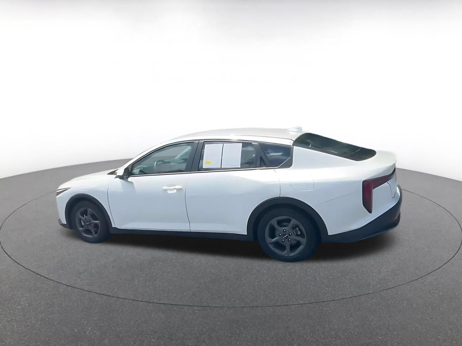 Thumbnail: 2026 Kia K4 - 10