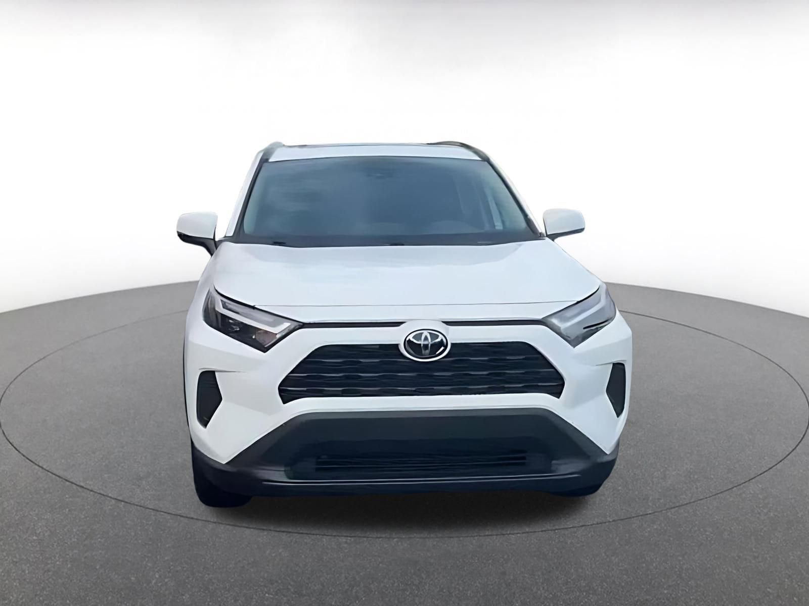 Thumbnail: 2025 Toyota RAV4 - 4