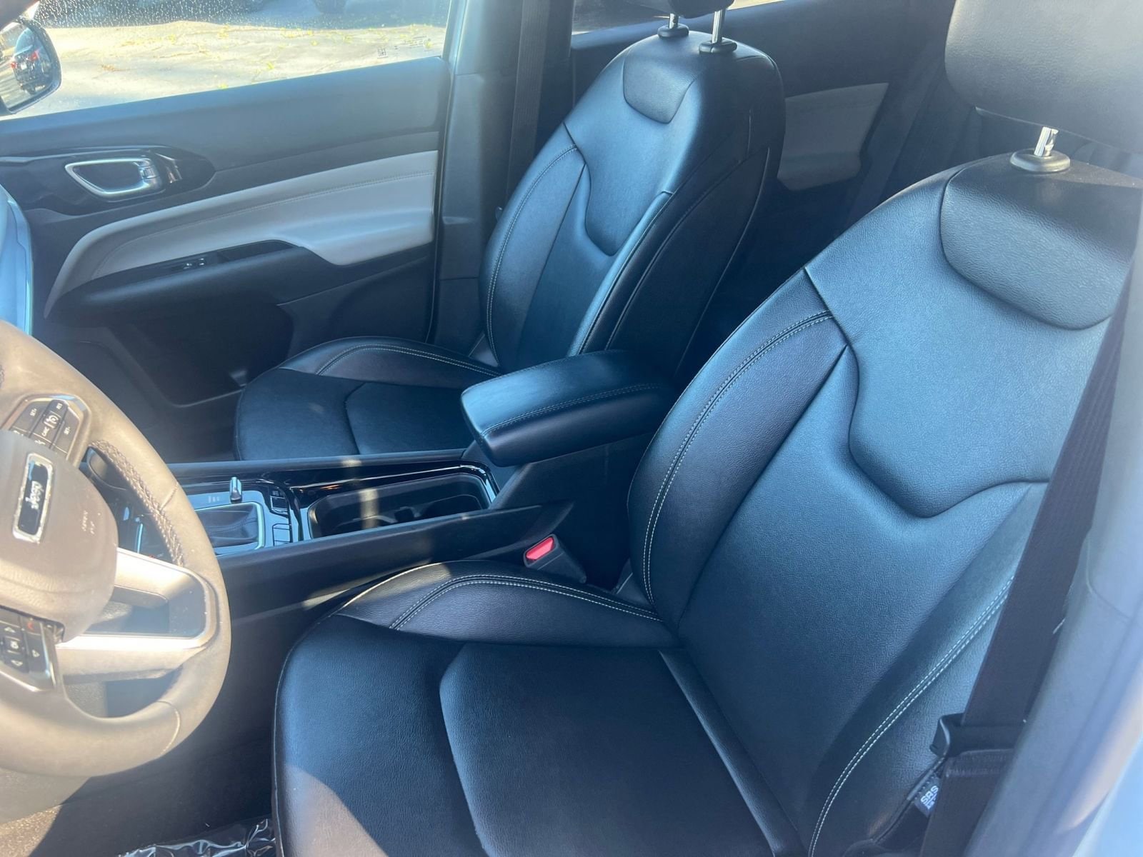 Thumbnail: 2025 Jeep Compass - 31