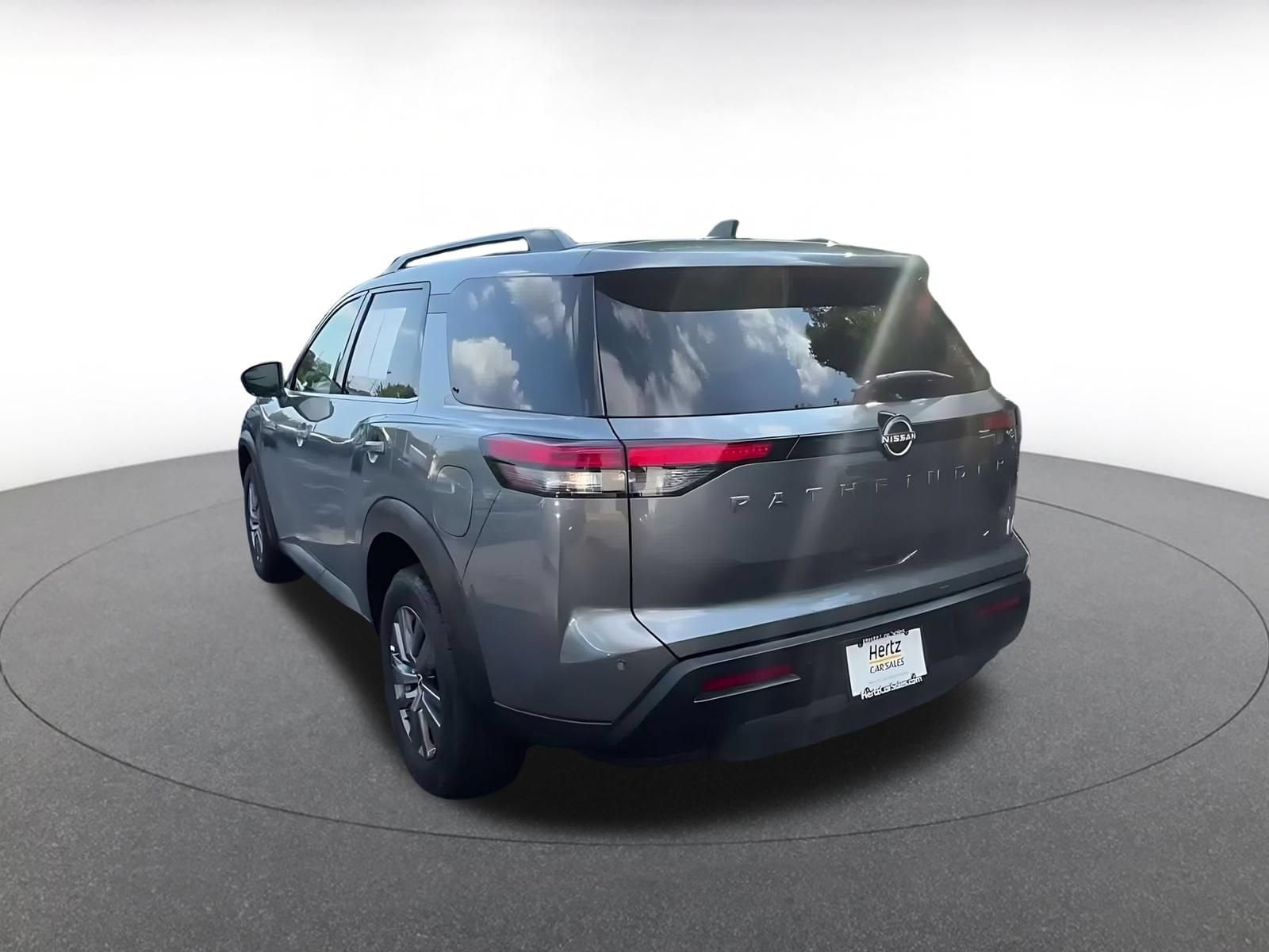 Thumbnail: 2026 Nissan Pathfinder - 10