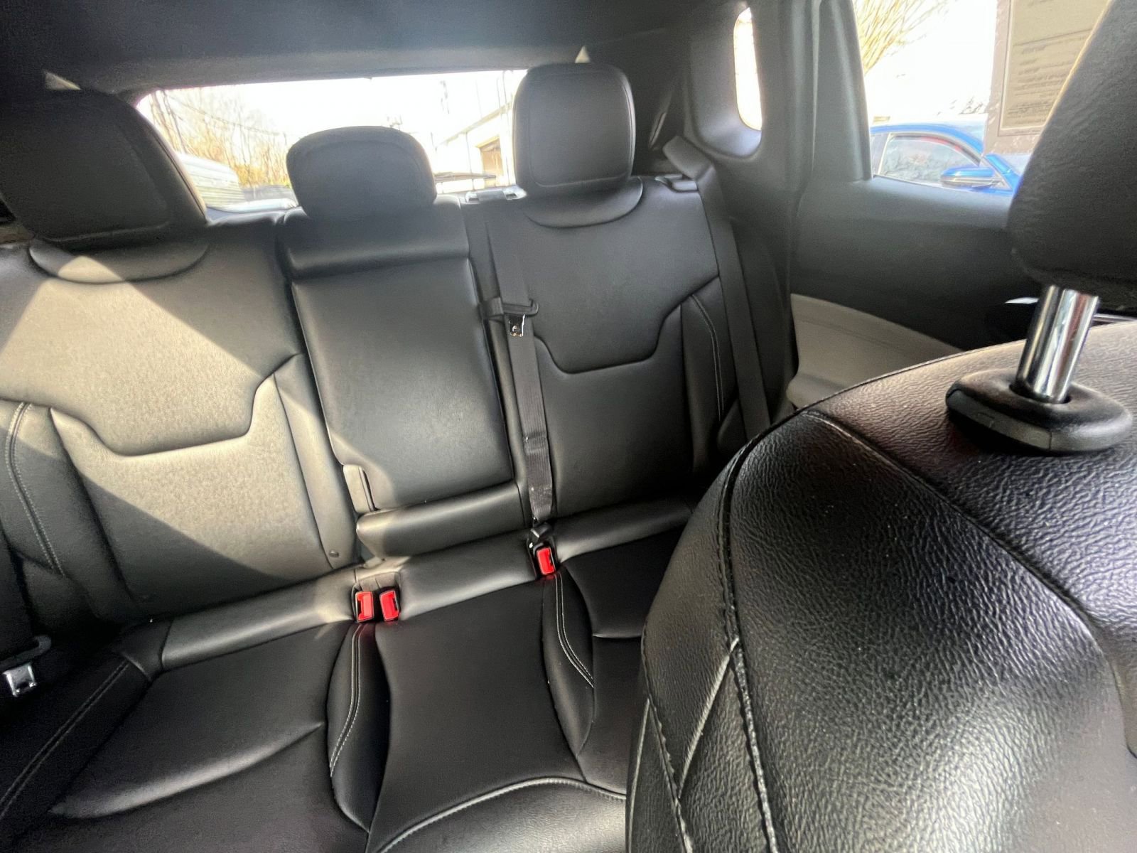 Thumbnail: 2025 Jeep Compass - 32