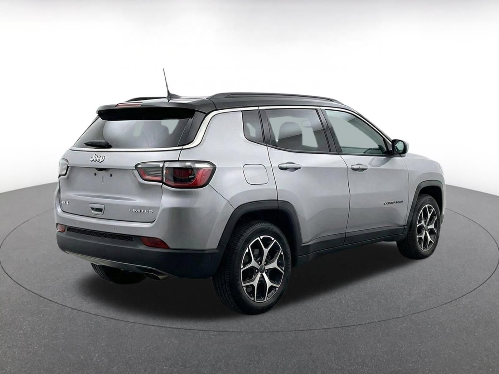Thumbnail: 2025 Jeep Compass - 8