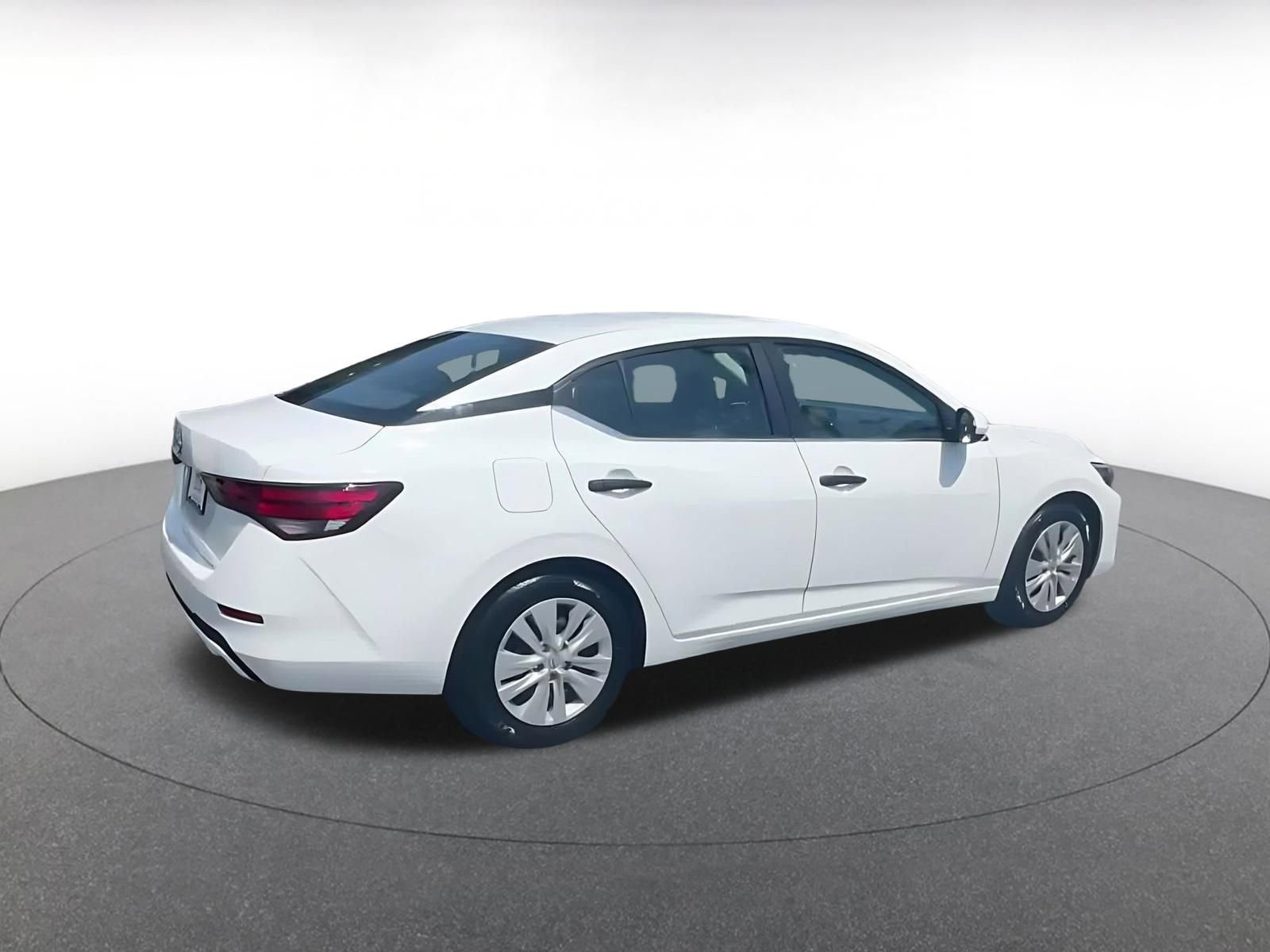 Thumbnail: 2025 Nissan Sentra - 15