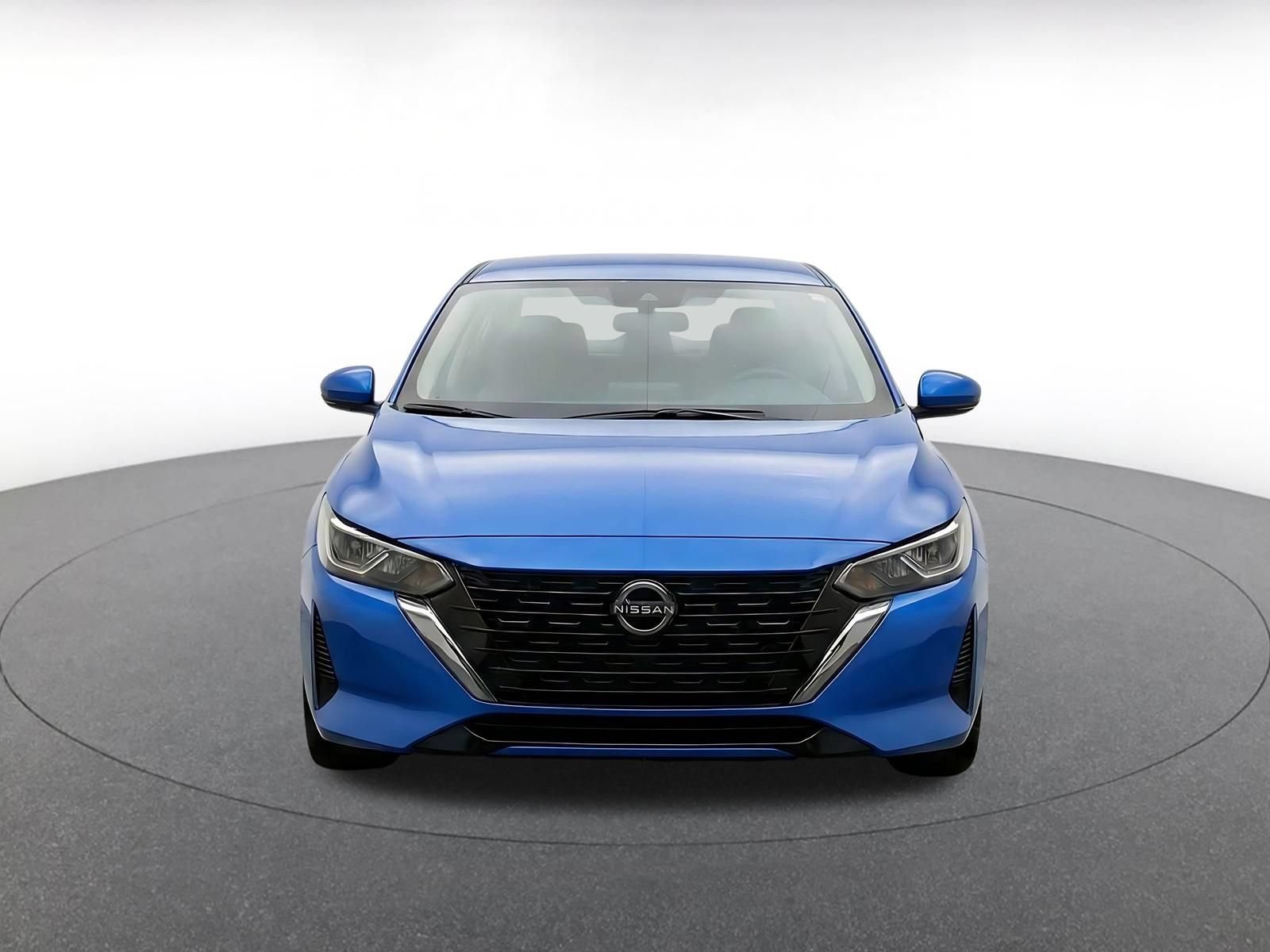 Thumbnail: 2025 Nissan Sentra - 2