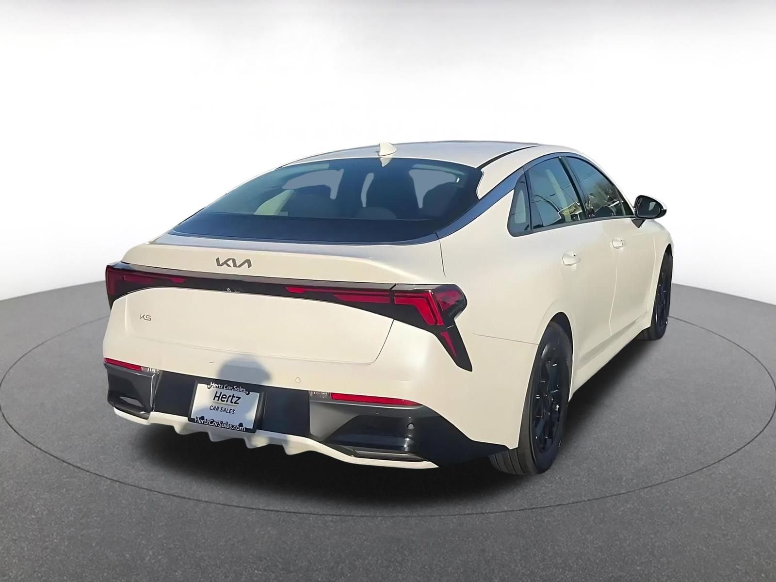 Thumbnail: 2025 Kia K5 - 14