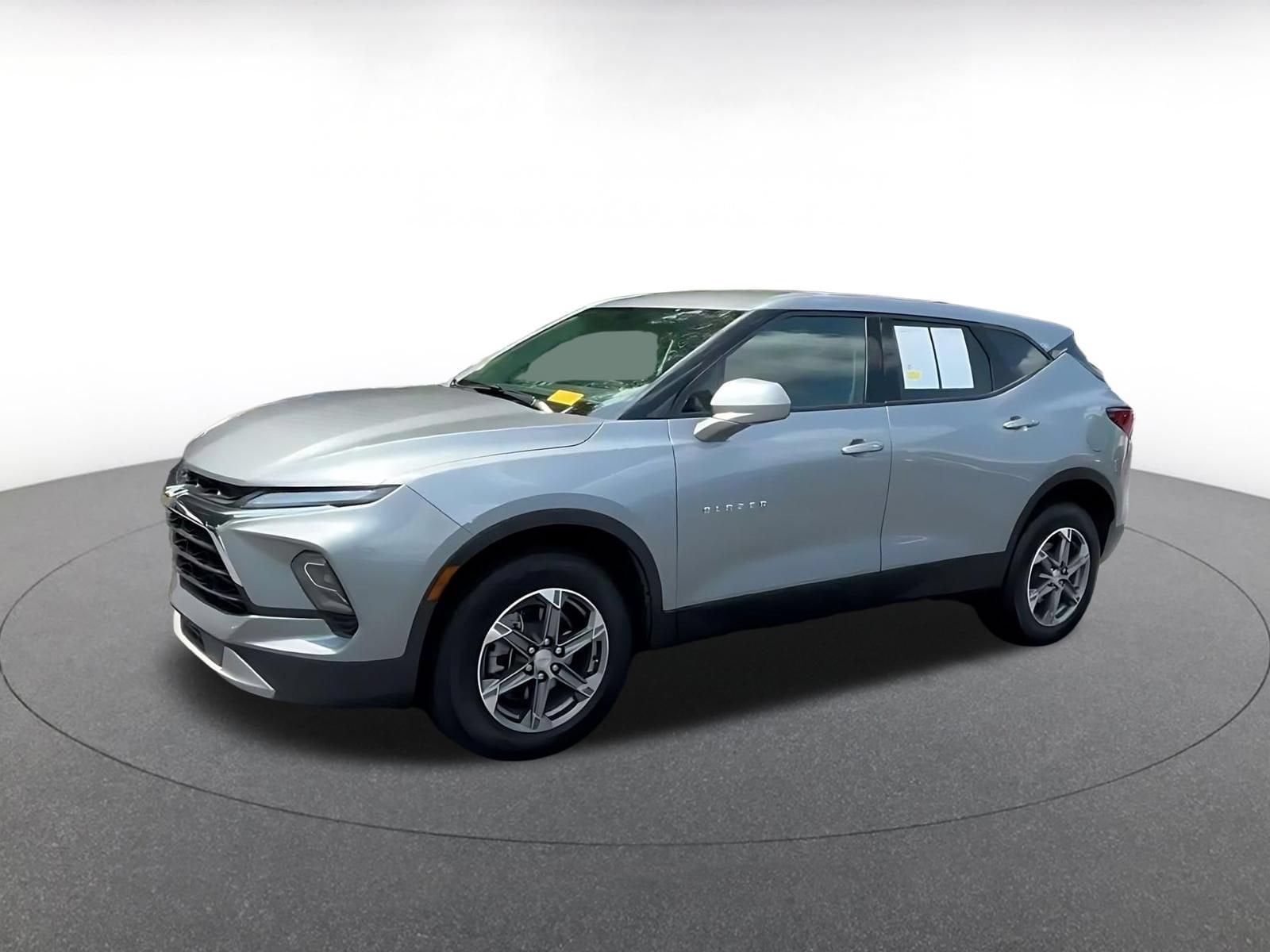 Thumbnail: 2026 Chevrolet Blazer - 8