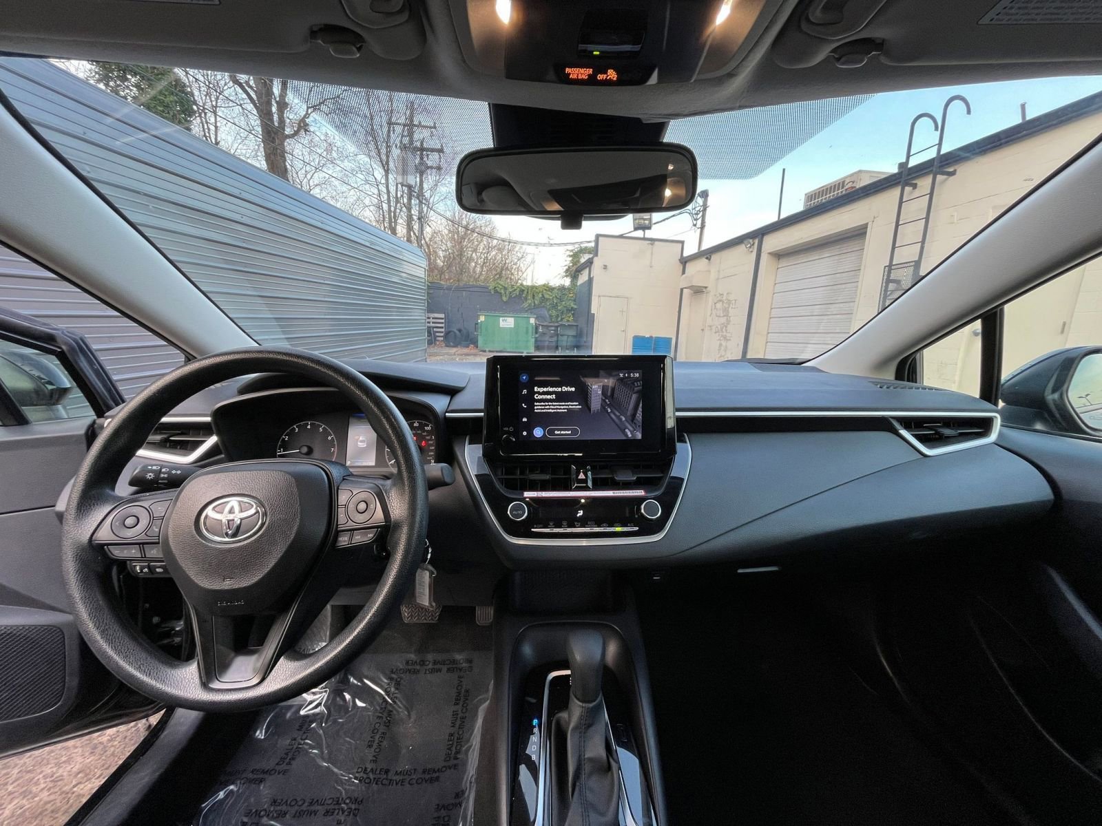 Thumbnail: 2025 Toyota Corolla - 28