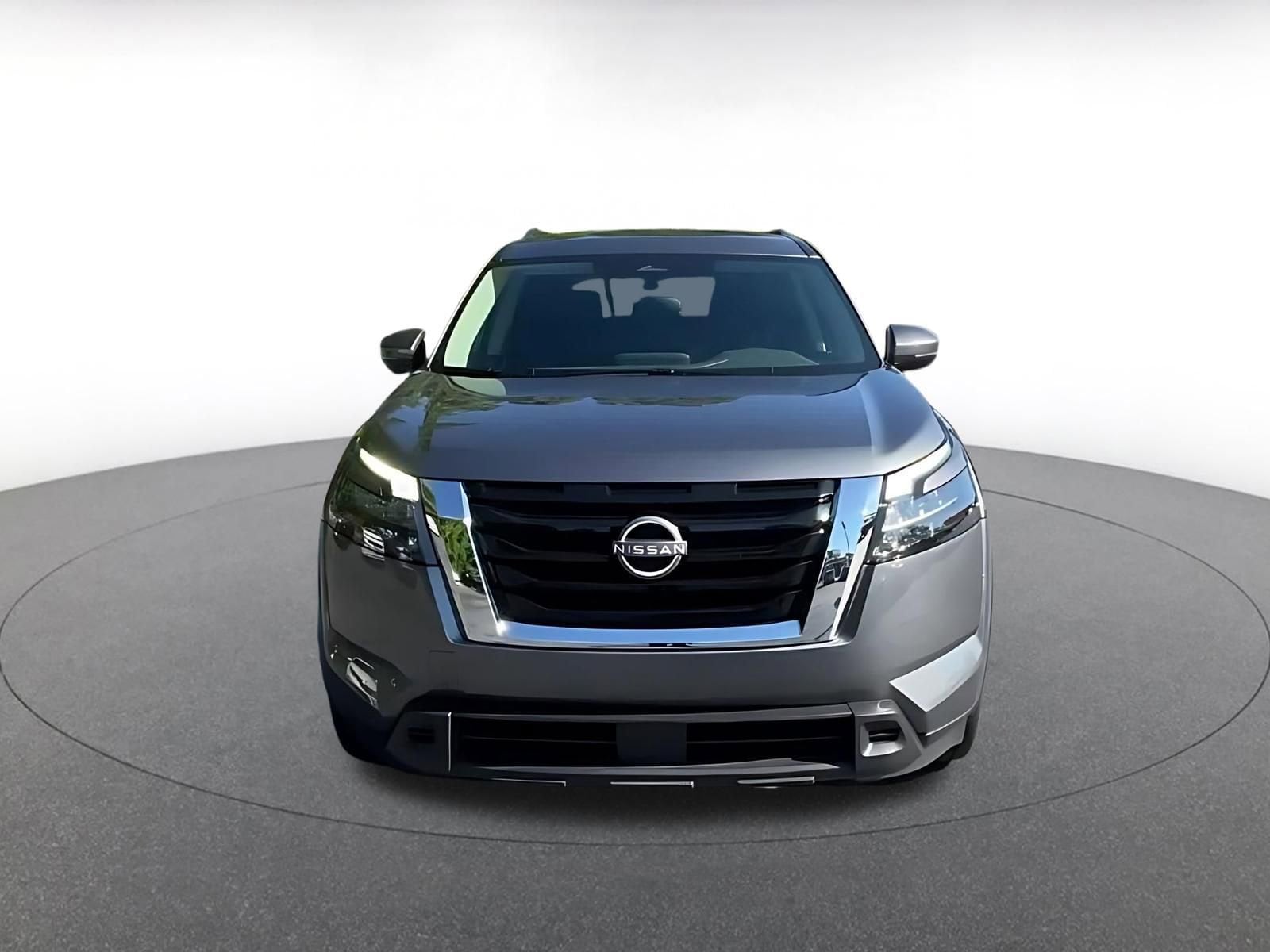 Thumbnail: 2025 Nissan Pathfinder - 4
